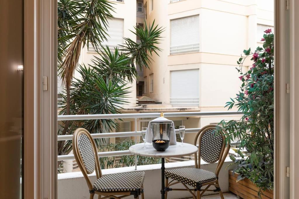 Promenade, 2Pieces Chic Et Clim Avec Terrasse Apartment Nice Luaran gambar